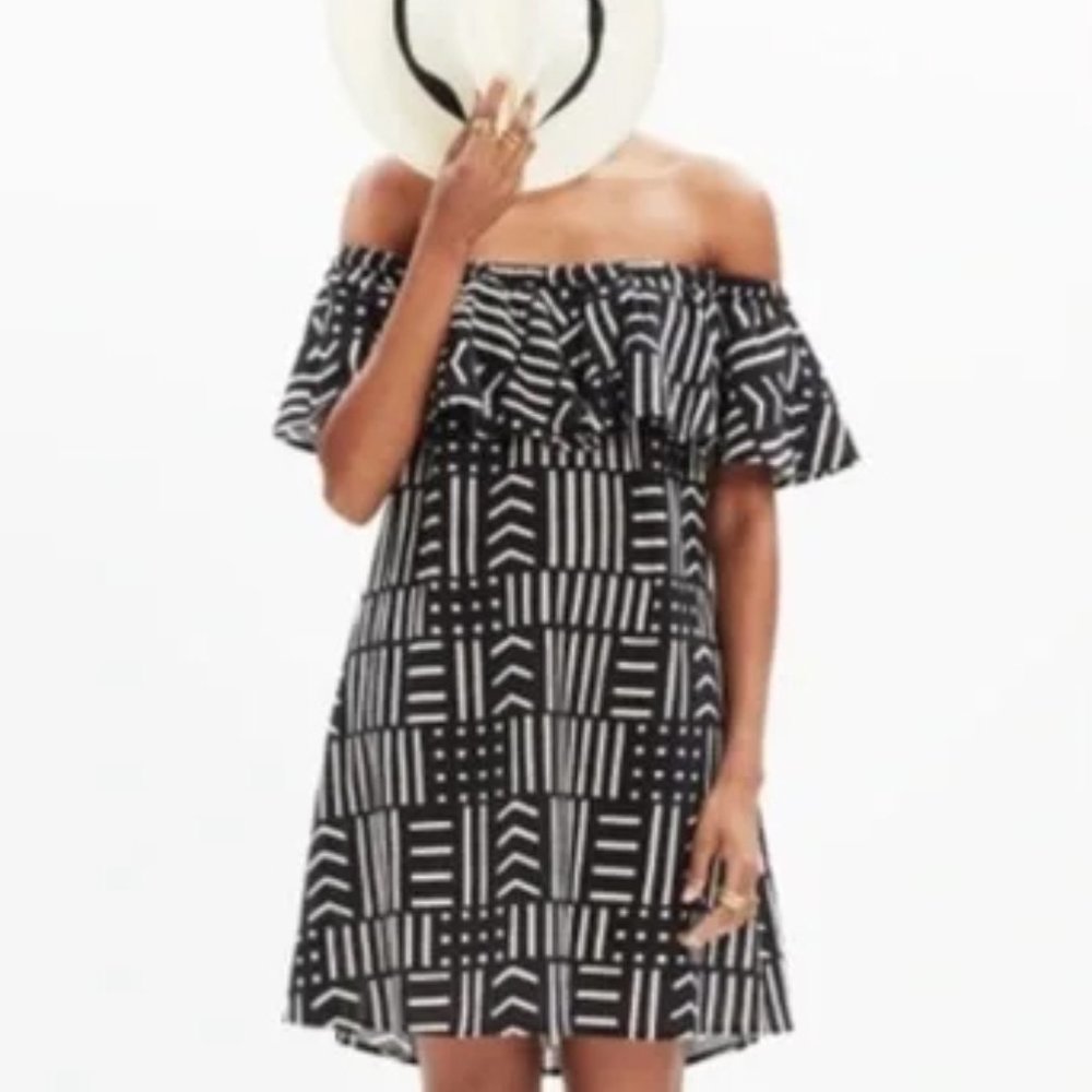 Madewell Off the Shoulders Black Printed Tunic Dress